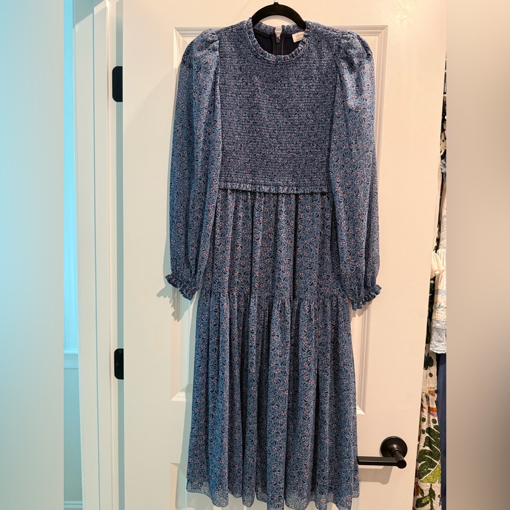 Aritzia Wilfred Smocked Midi Dress